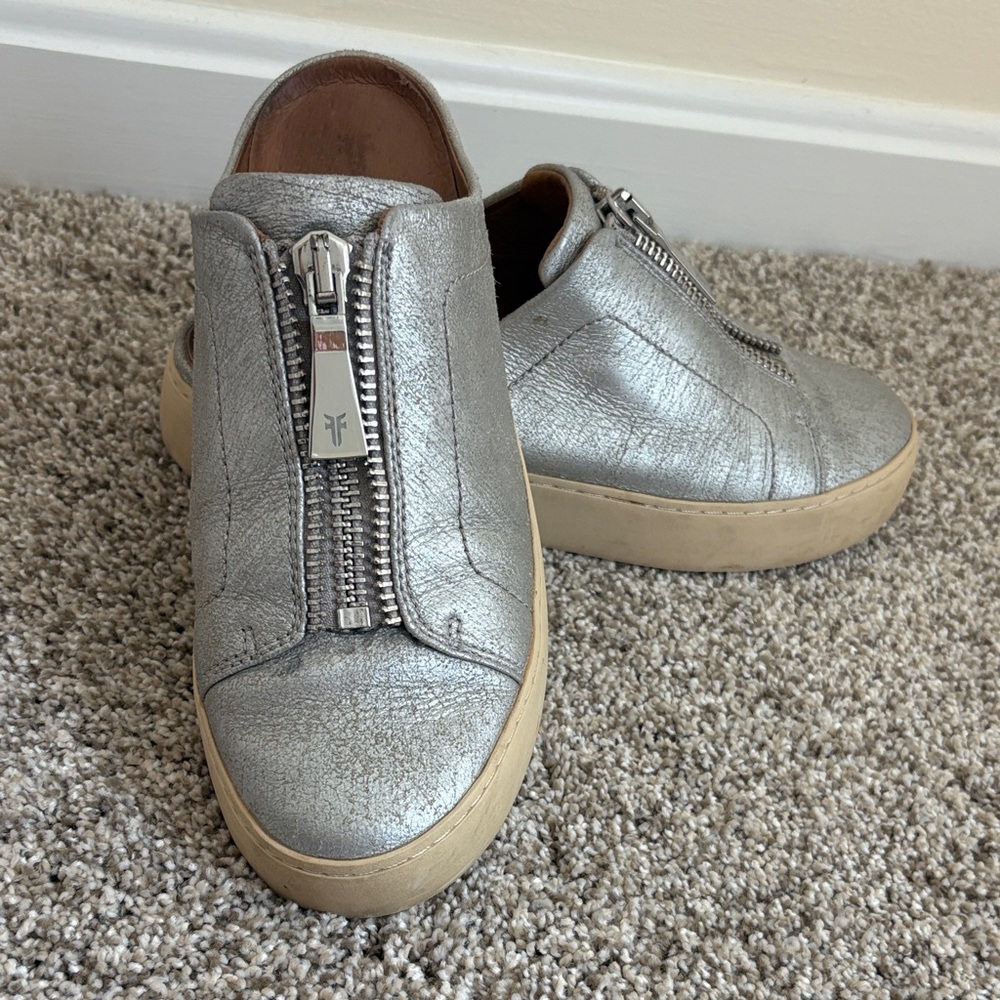 Frye Silver Distressed Metallic Leather Mule Sneakers with Center Zipper